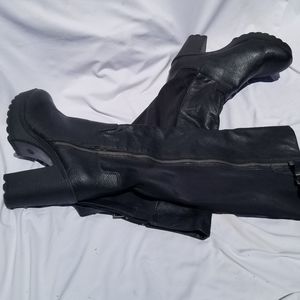 Torrid boots